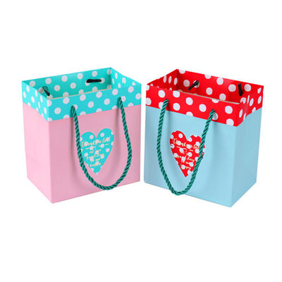 접이식 구조와 폼 내부 트레이가 특징인 무광 라미네이션 종이 포장 상자, 안전한 제품 프레젠테이션에 이상적